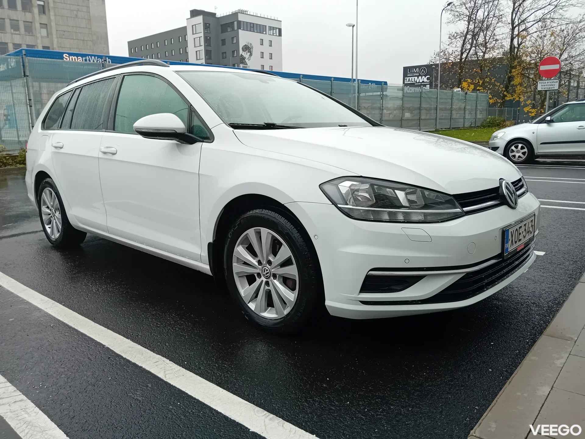 Volkswagen Golf 1.6 85kW