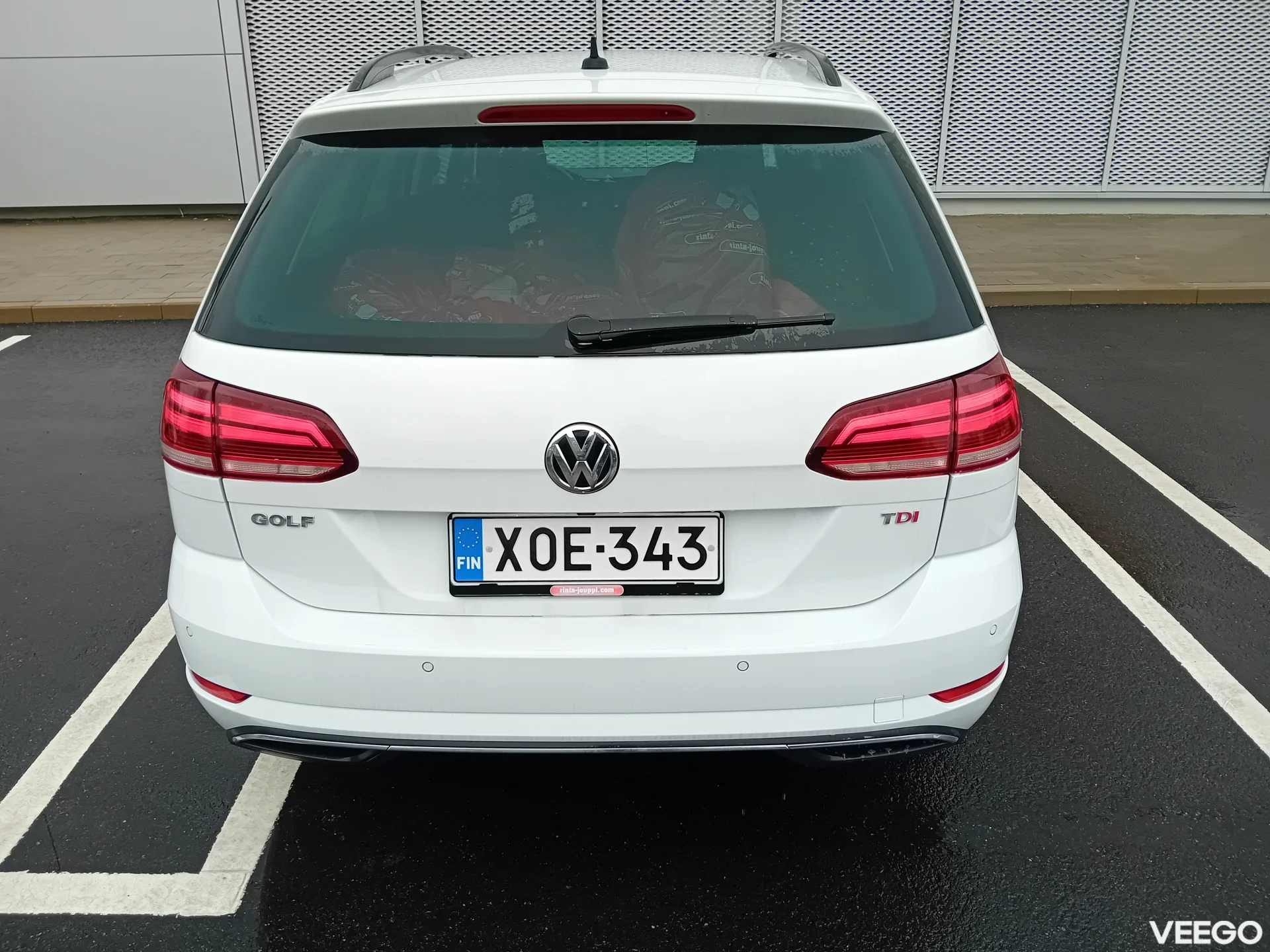 Volkswagen Golf 1.6 85kW