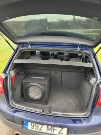 Volkswagen Golf 2.0 147kW thumbnail