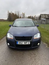 Volkswagen Golf 2.0 147kW thumbnail