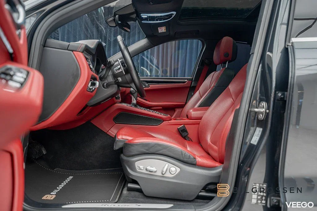 Porsche Macan S PDK 354hk Panorama Luftfjädring Bose Se Spec 260kW