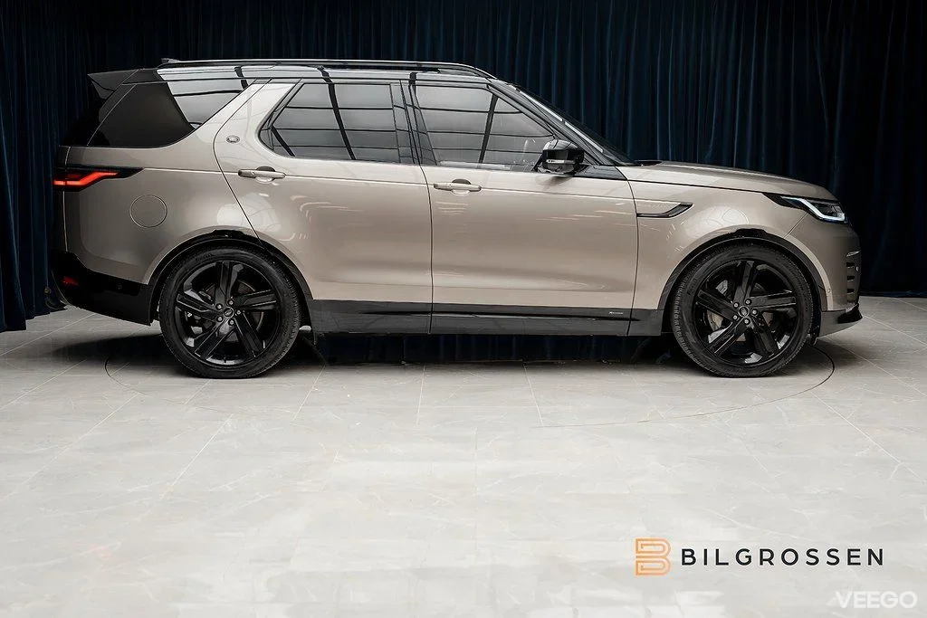 Land Rover Discovery D250 MHEV 249hk R Dynamic Pano 360 183kW