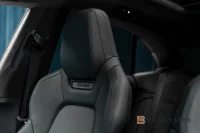 Porsche Macan Turbo Electric 585hk Burmester Hud P-Disp MOMS 430kW thumbnail