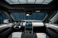 Land Rover Discovery D250 MHEV 249hk R Dynamic Pano 360 183kW thumbnail