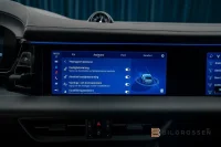 Porsche Macan Turbo Electric 585hk Burmester Hud P-Disp MOMS 430kW thumbnail