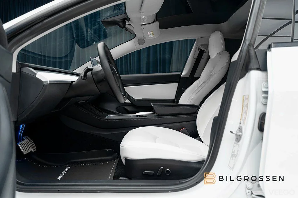 Tesla Model 3 Performance 513hk Autopilot Premium 377kW