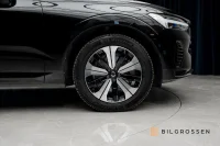 Volvo XC60 Recharge T6 AWD Plus Dark Panorama Drag 257kW thumbnail