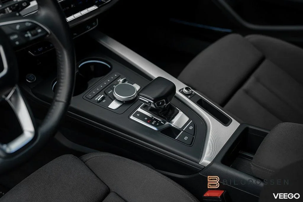 Audi A4 allroad quattro 2.0 TDI Proline B&O Cockpit Adp Fart 140kW
