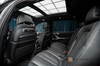 BMW X7 M60i xDrive M Sport Pro Executive SkyLounge B&W 390kW thumbnail