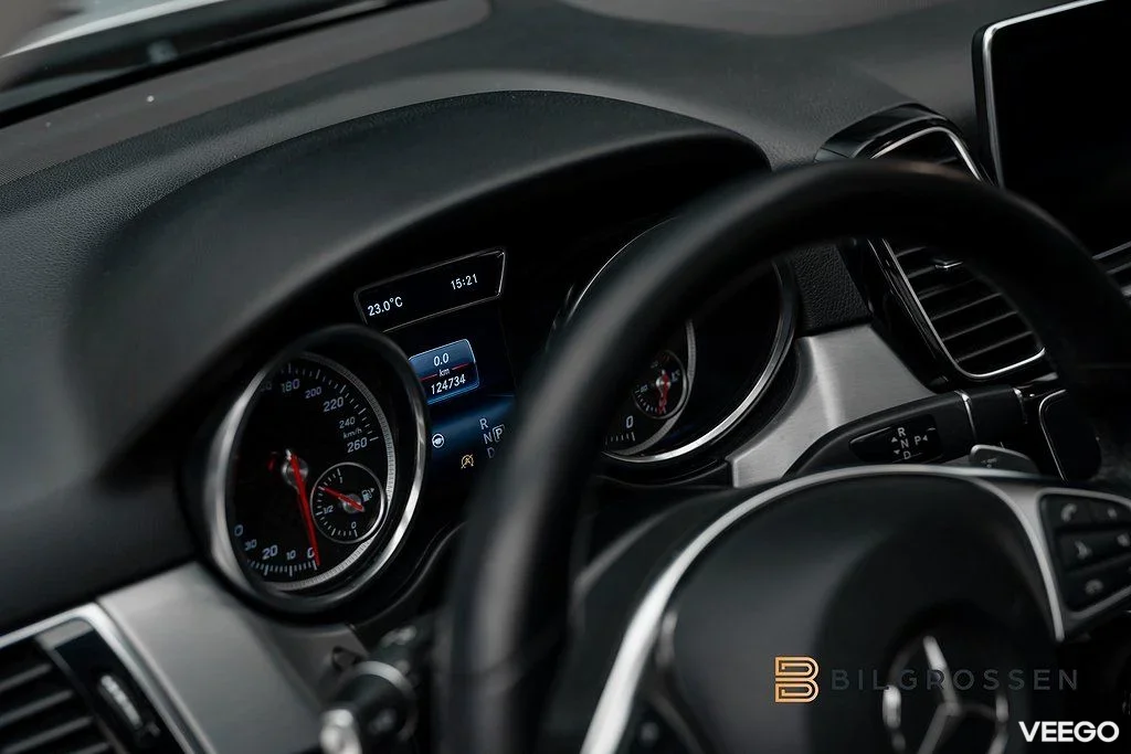 Mercedes-Benz GLE350 350 d 4MATIC Pano H/K 360 Luftfjädring 190kW