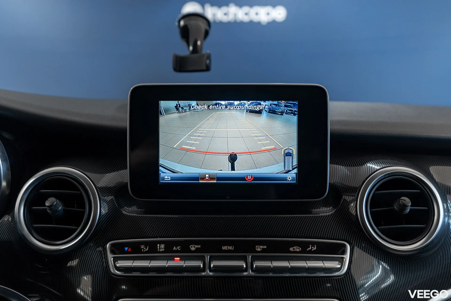 Mercedes-Benz V220 - 2.1 120kW