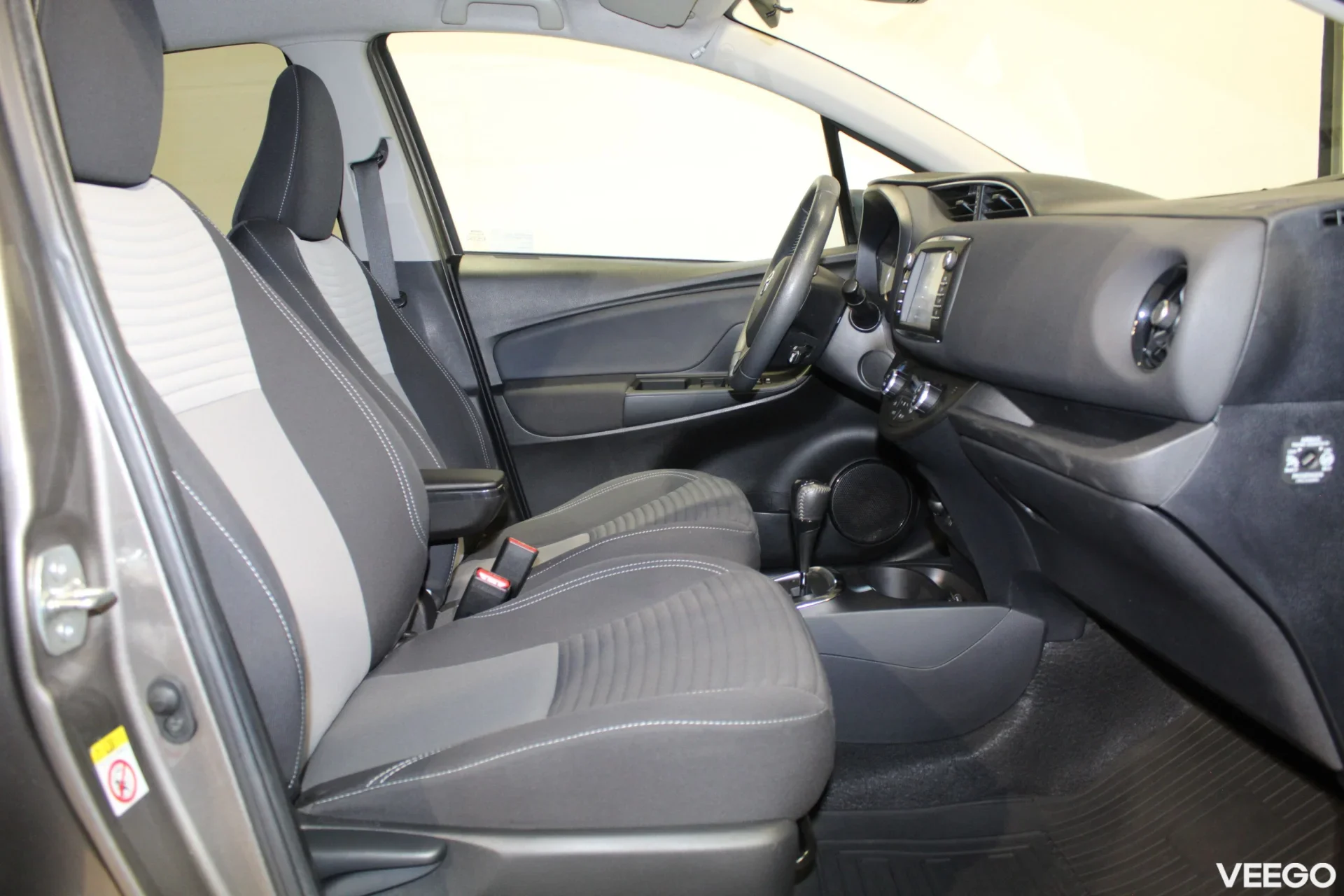 Toyota Yaris Active Plus Hybrid 1.5 54kW