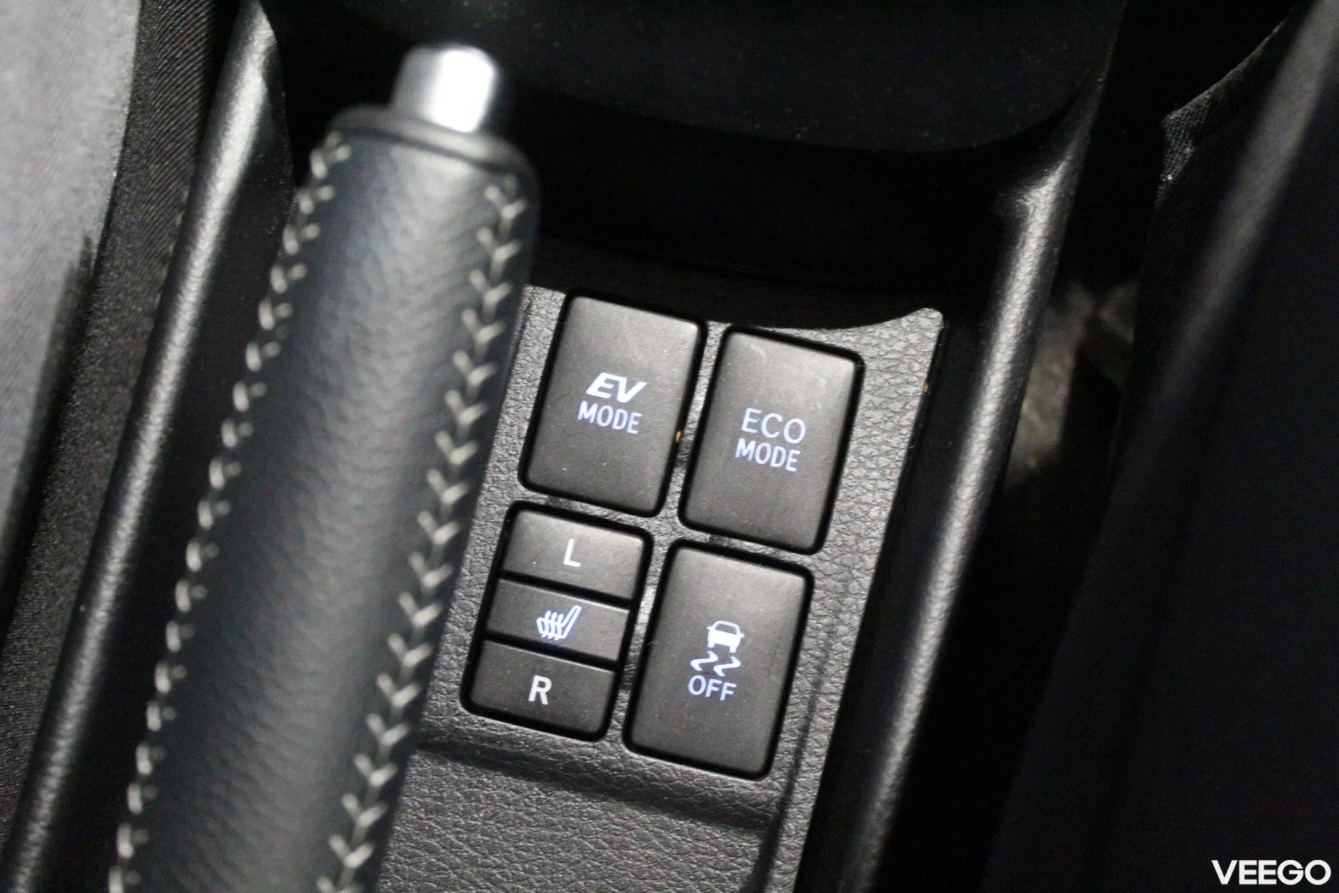 Toyota Yaris Active Plus Hybrid 1.5 54kW