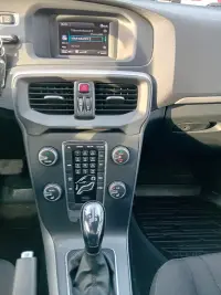 Volvo V40 1.6 84kW thumbnail