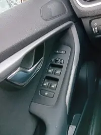 Volvo V40 1.6 84kW thumbnail