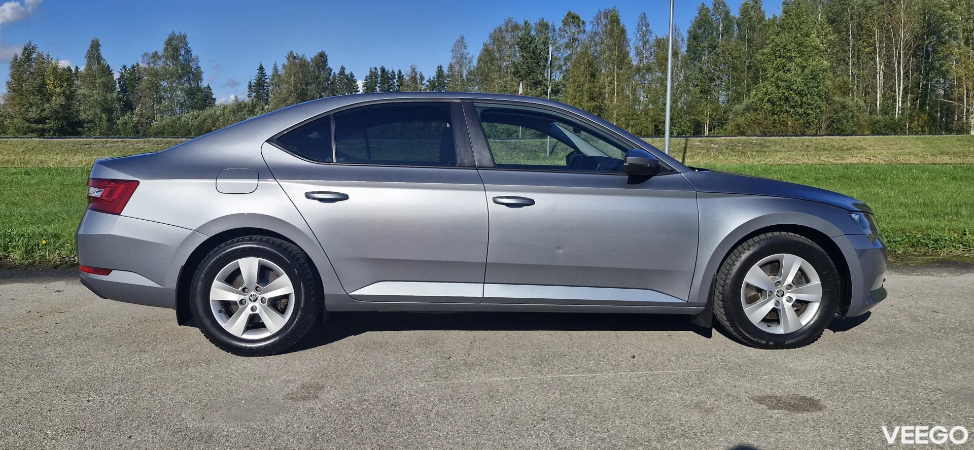 Skoda Superb 1.8 132kW