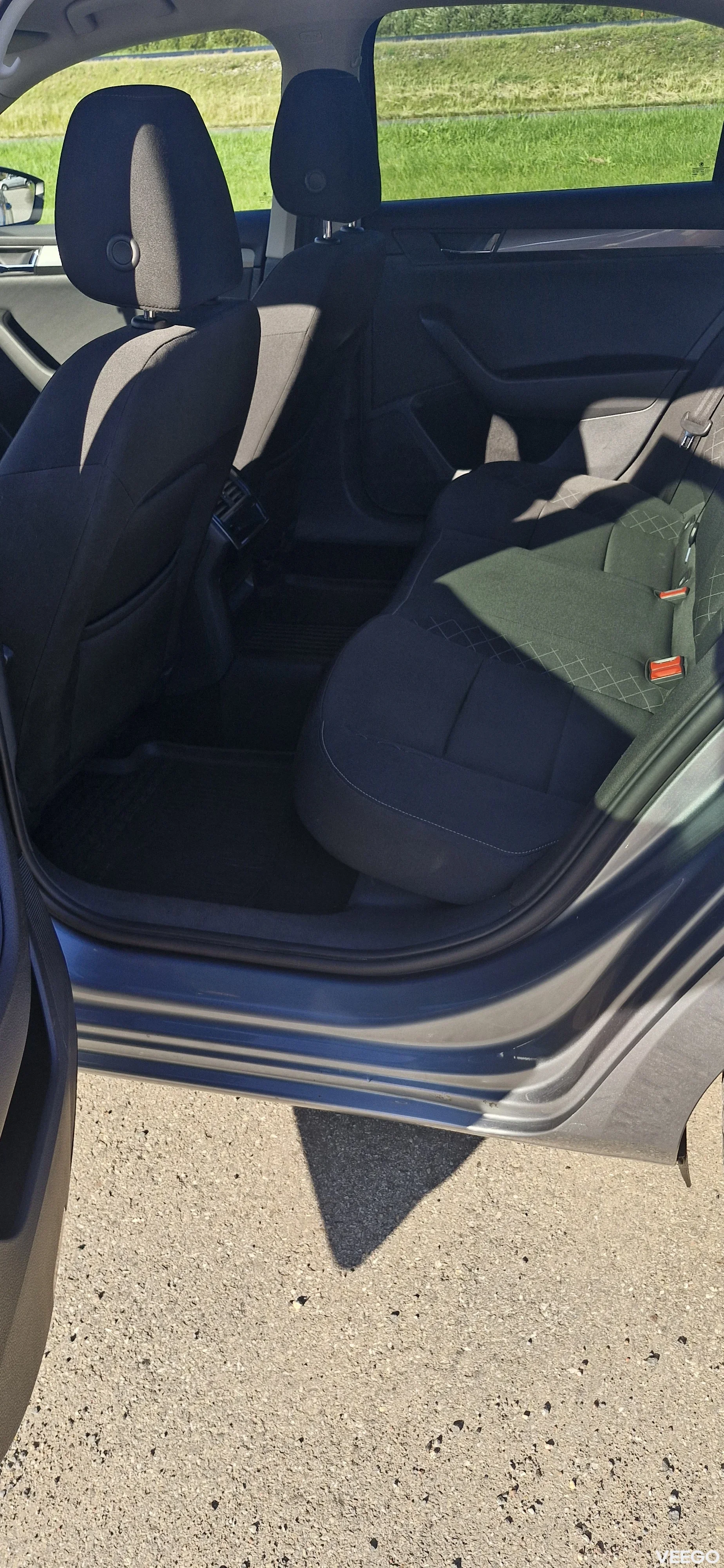 Skoda Superb 1.8 132kW