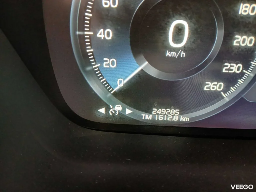 Volvo V90 Cross Country AWD 2.0 140kW