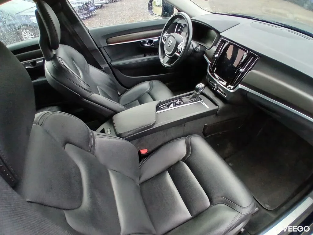 Volvo V90 Cross Country AWD 2.0 140kW