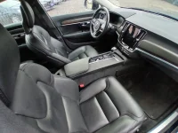 Volvo V90 Cross Country AWD 2.0 140kW thumbnail
