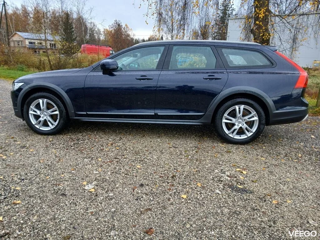 Volvo V90 Cross Country AWD 2.0 140kW