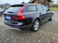 Volvo V90 Cross Country AWD 2.0 140kW thumbnail