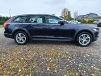 Volvo V90 Cross Country AWD 2.0 140kW thumbnail