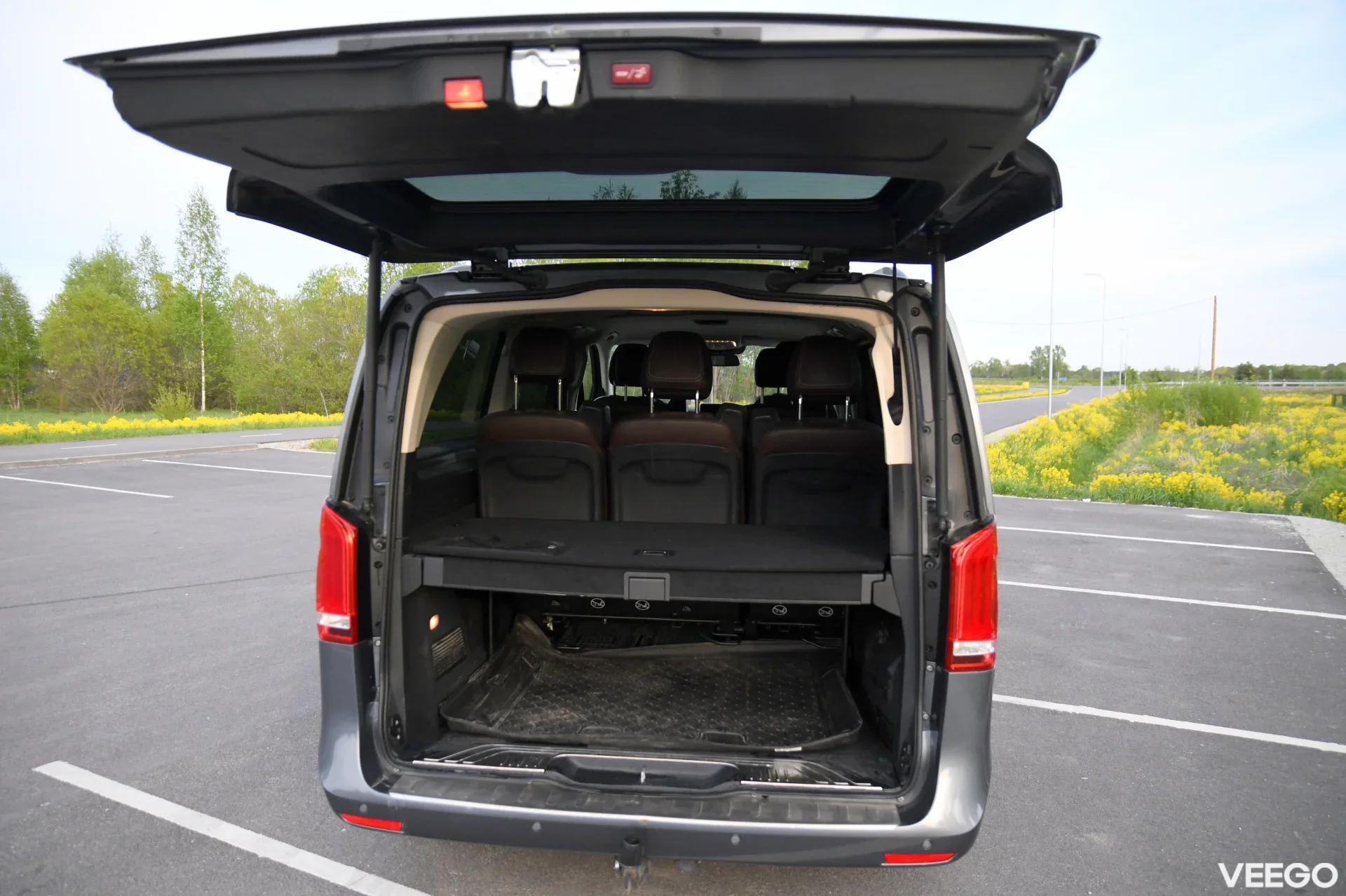 Mercedes-Benz V class A3 2.1 140kW