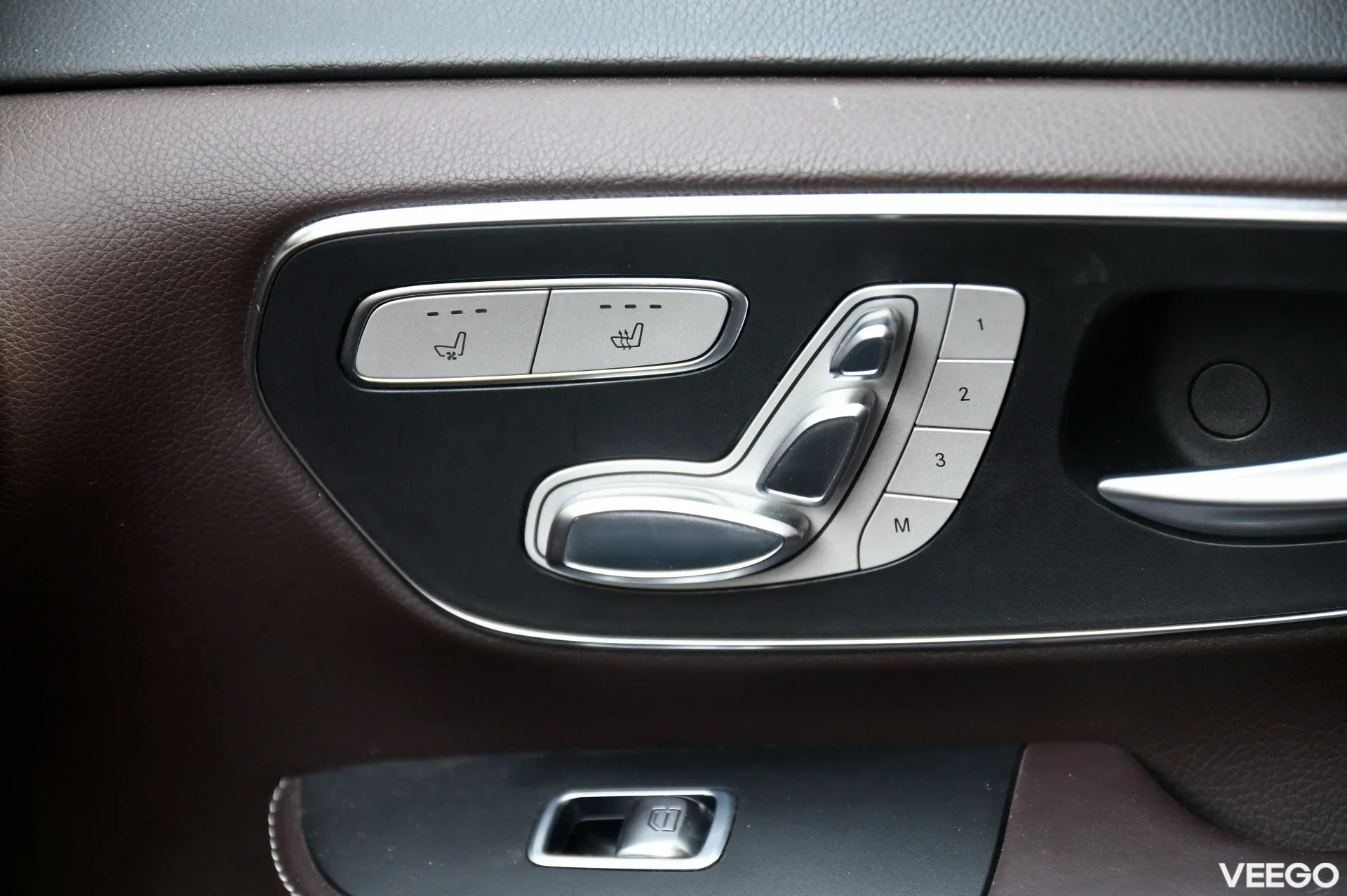 Mercedes-Benz V class A3 2.1 140kW