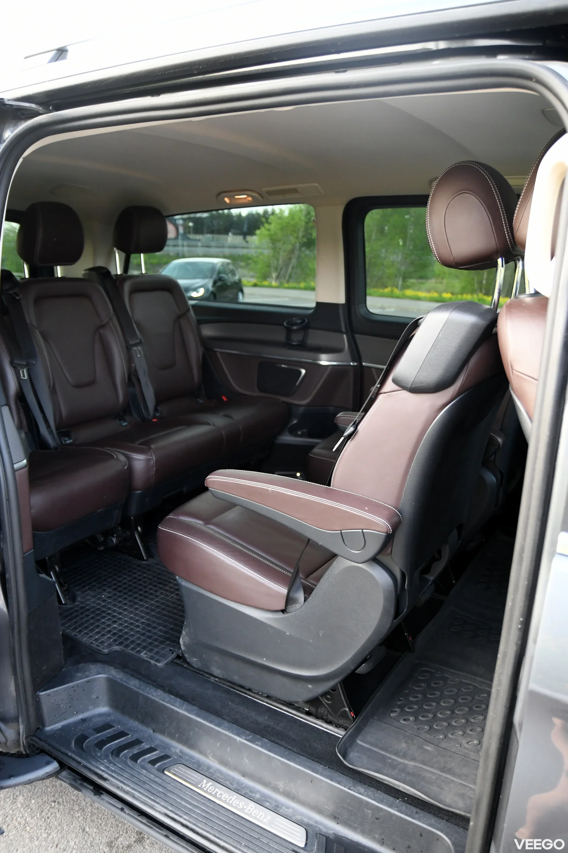 Mercedes-Benz V class A3 2.1 140kW