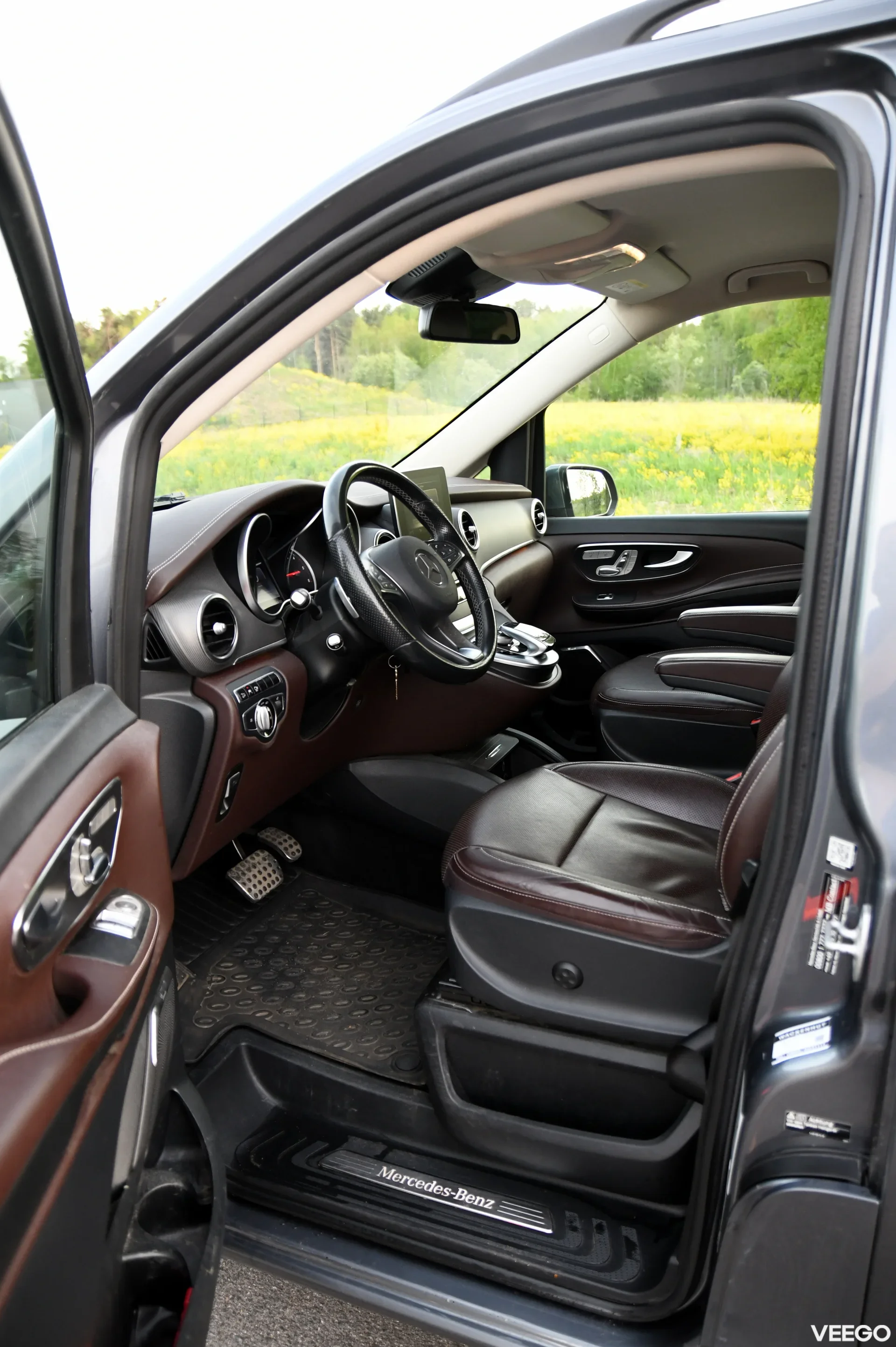 Mercedes-Benz V class A3 2.1 140kW