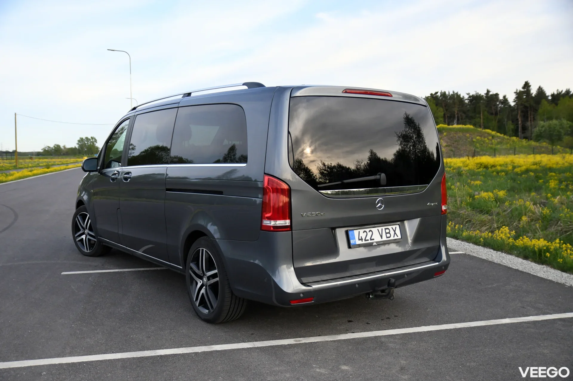 Mercedes-Benz V class A3 2.1 140kW
