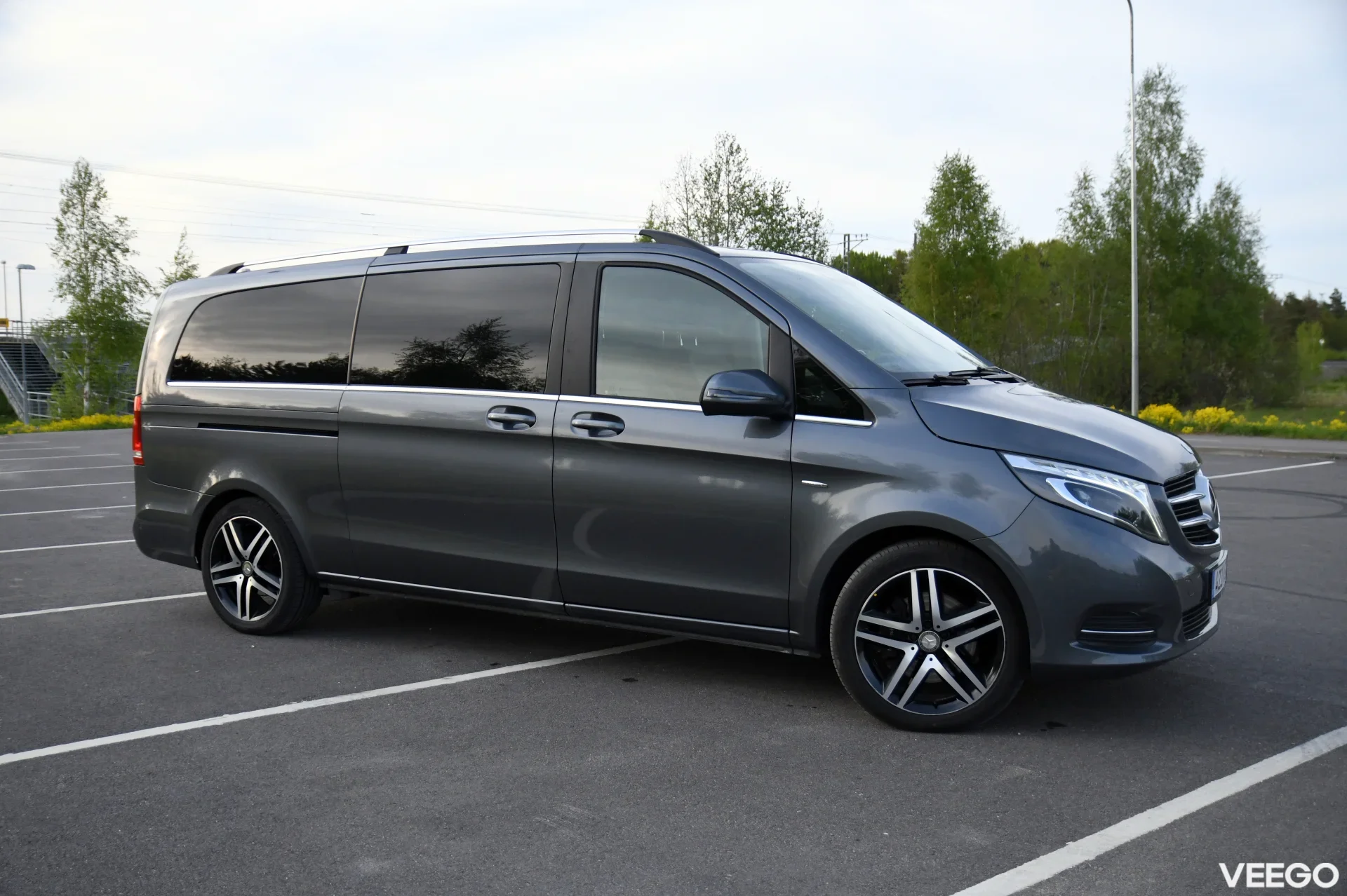 Mercedes-Benz V class A3 2.1 140kW