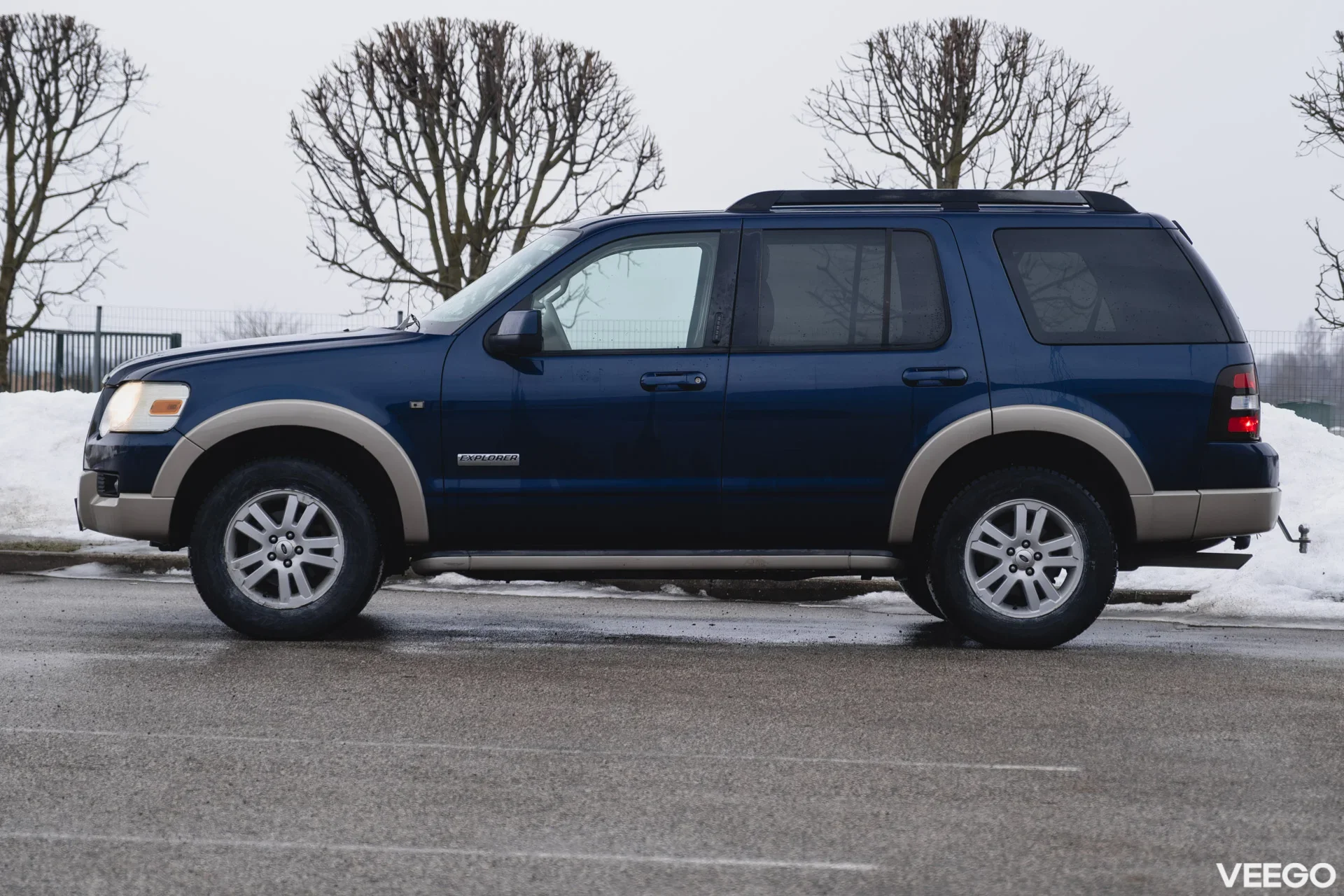 Ford Explorer eddie bauer 4.0 157kW