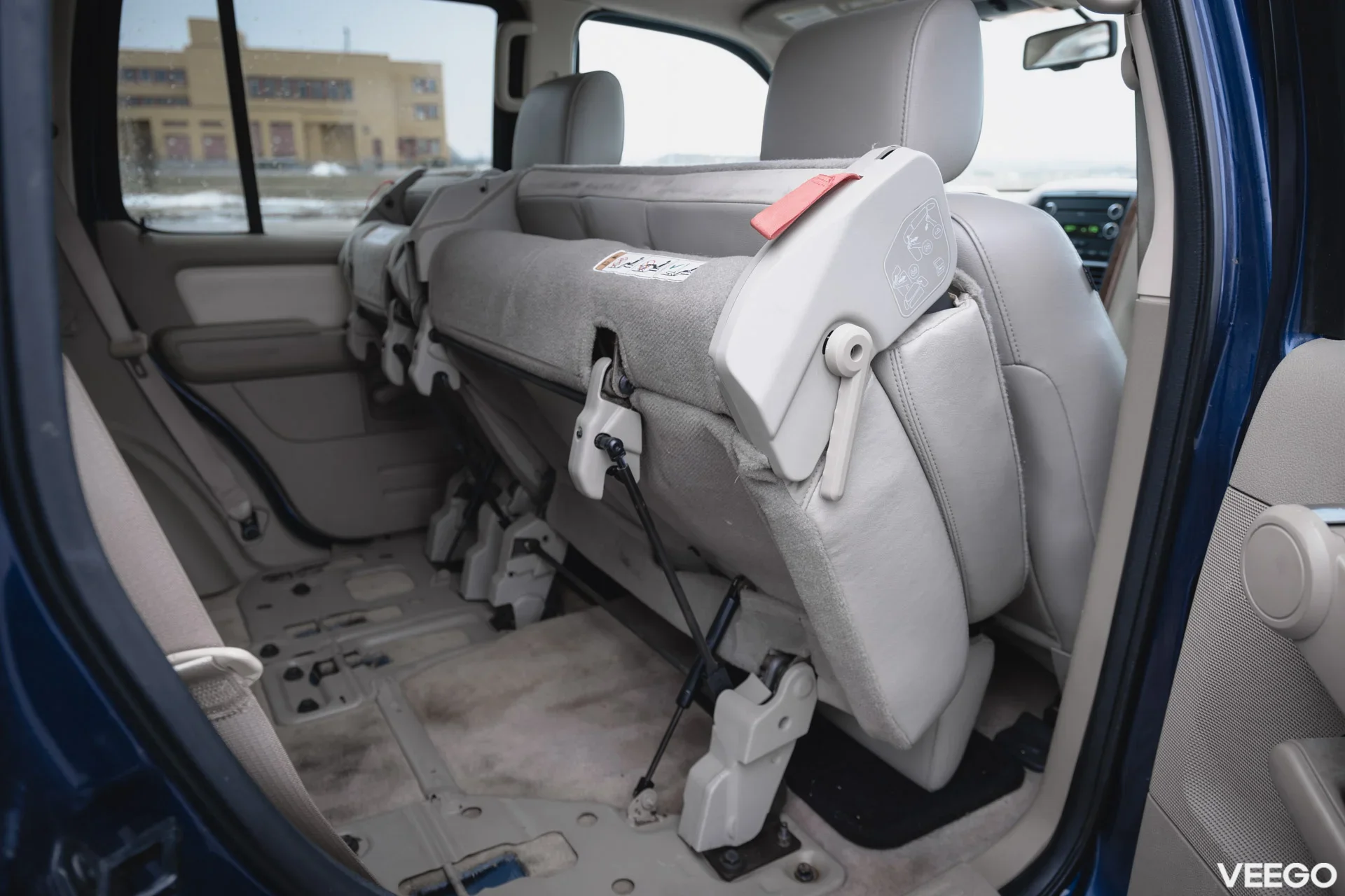 Ford Explorer eddie bauer 4.0 157kW