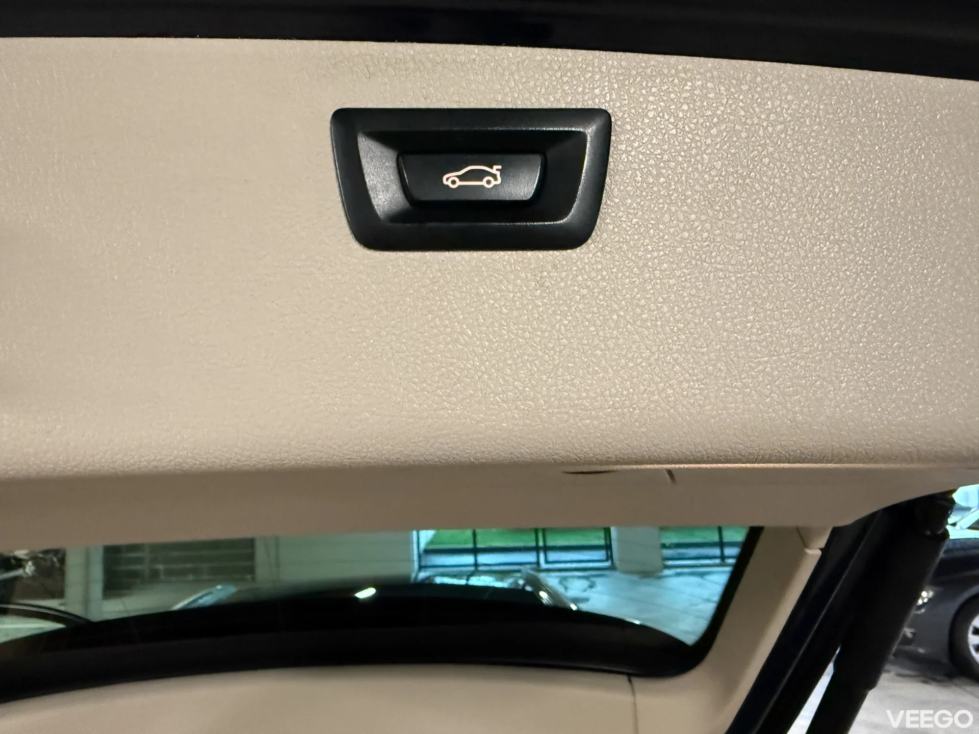 BMW 330 High Executive 3.0 190кВ 3.0 190kW