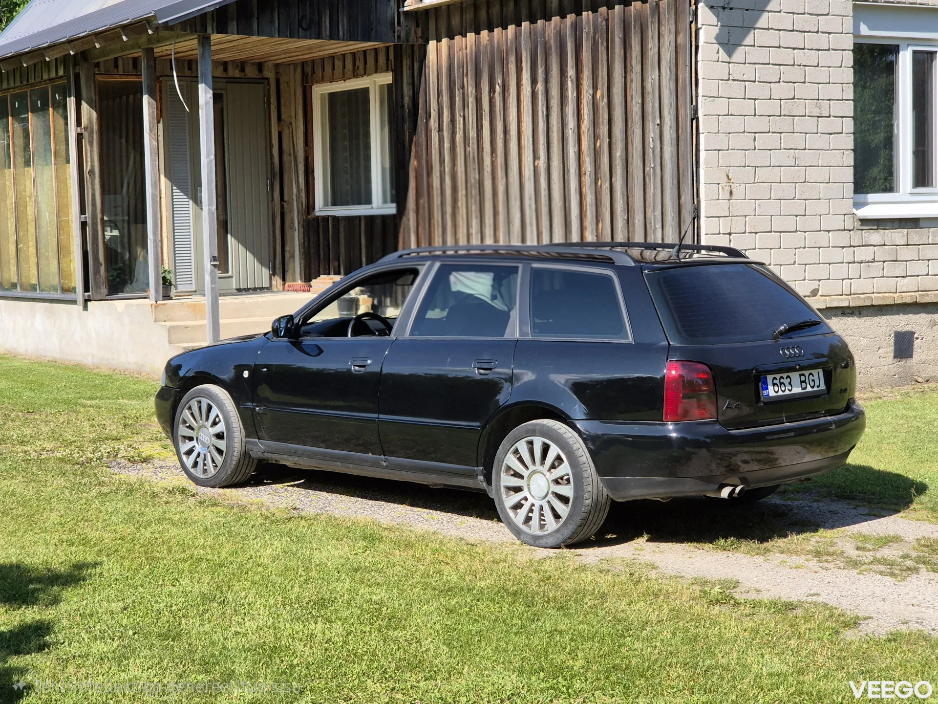 Audi A4 B5 2.4 121kW