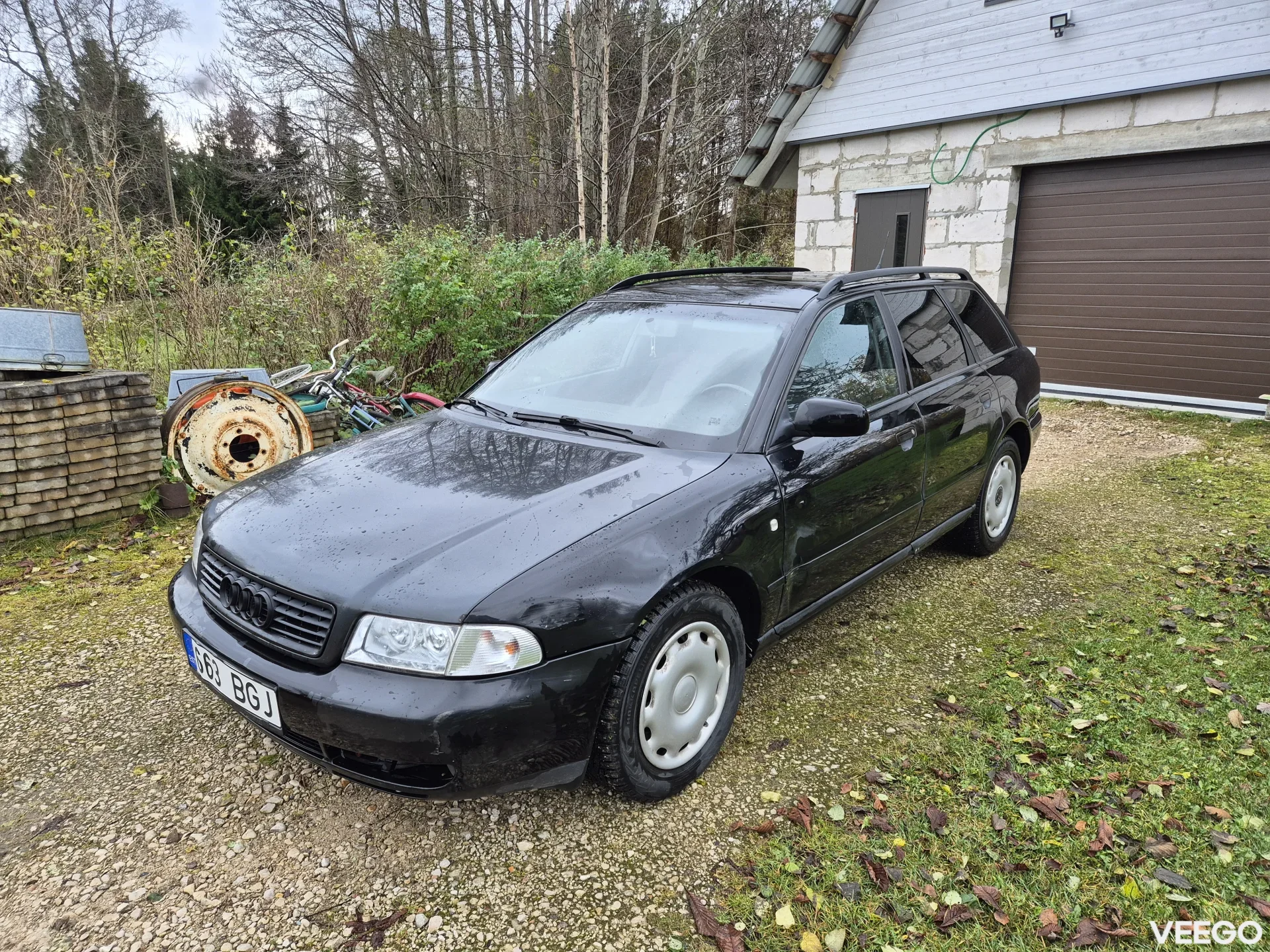 Audi A4 B5 2.4 121kW