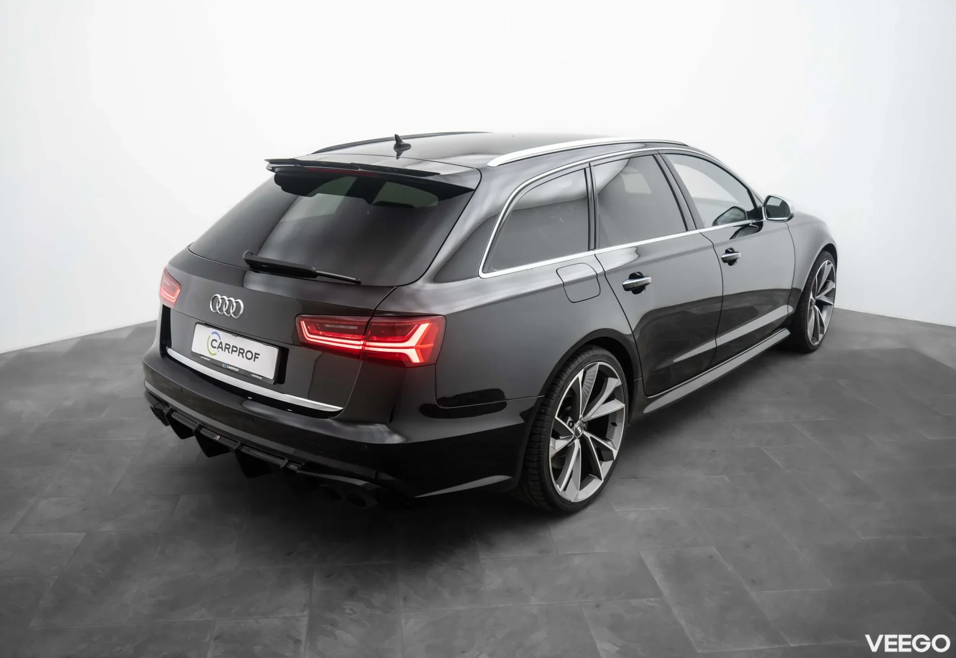 Audi S6 Avant Quattro 4.0 331kW