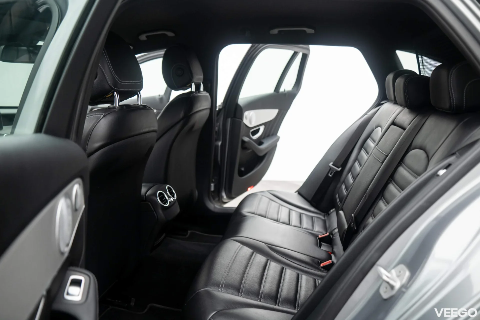 Mercedes-Benz C350 e Plug-in Hybrid 2.0 205kW