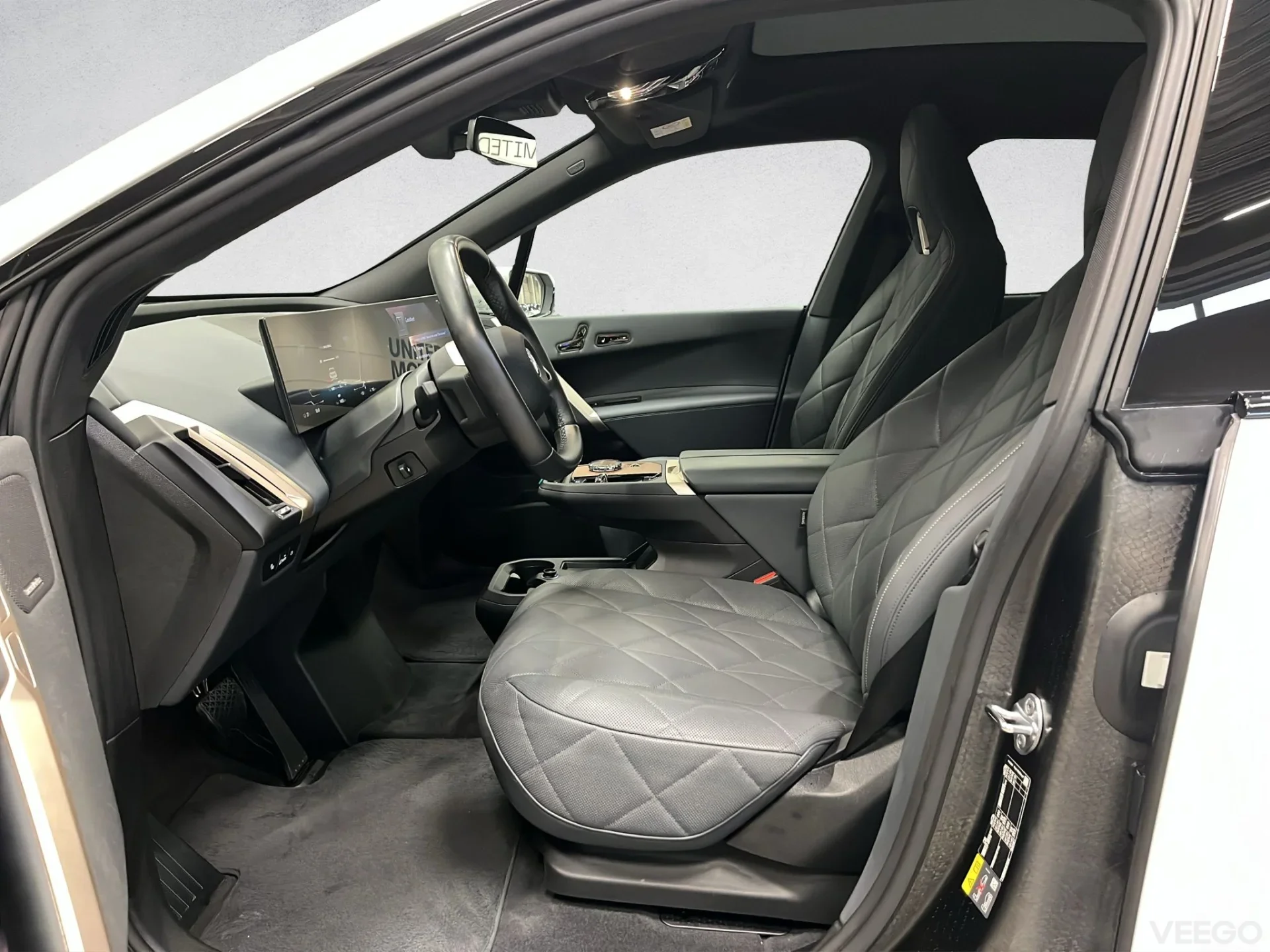 BMW iX Sportpakett 385kW