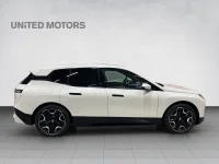 BMW iX Sportpakett 385kW thumbnail