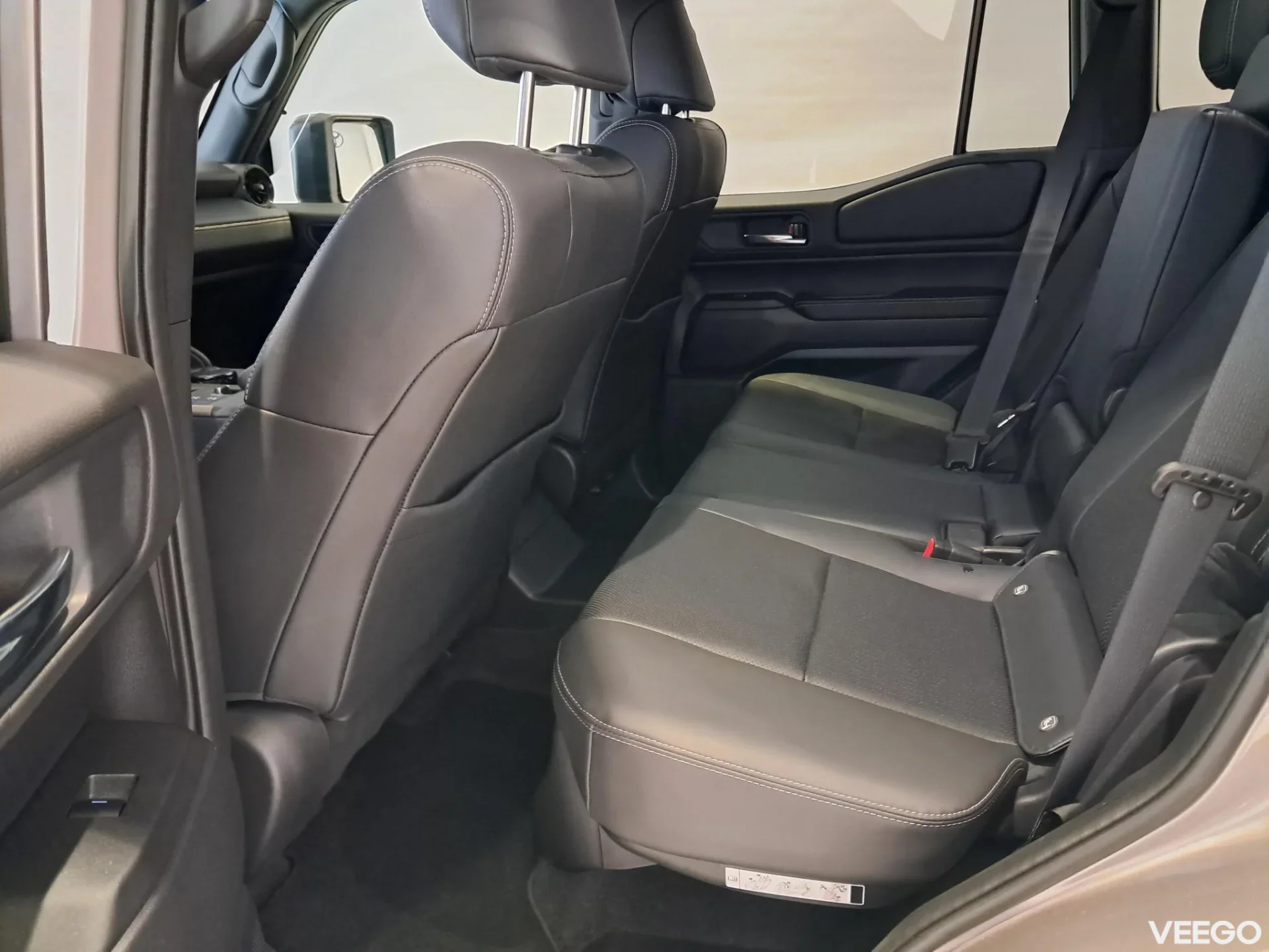 Toyota Land Cruiser 250 2.8 151kW