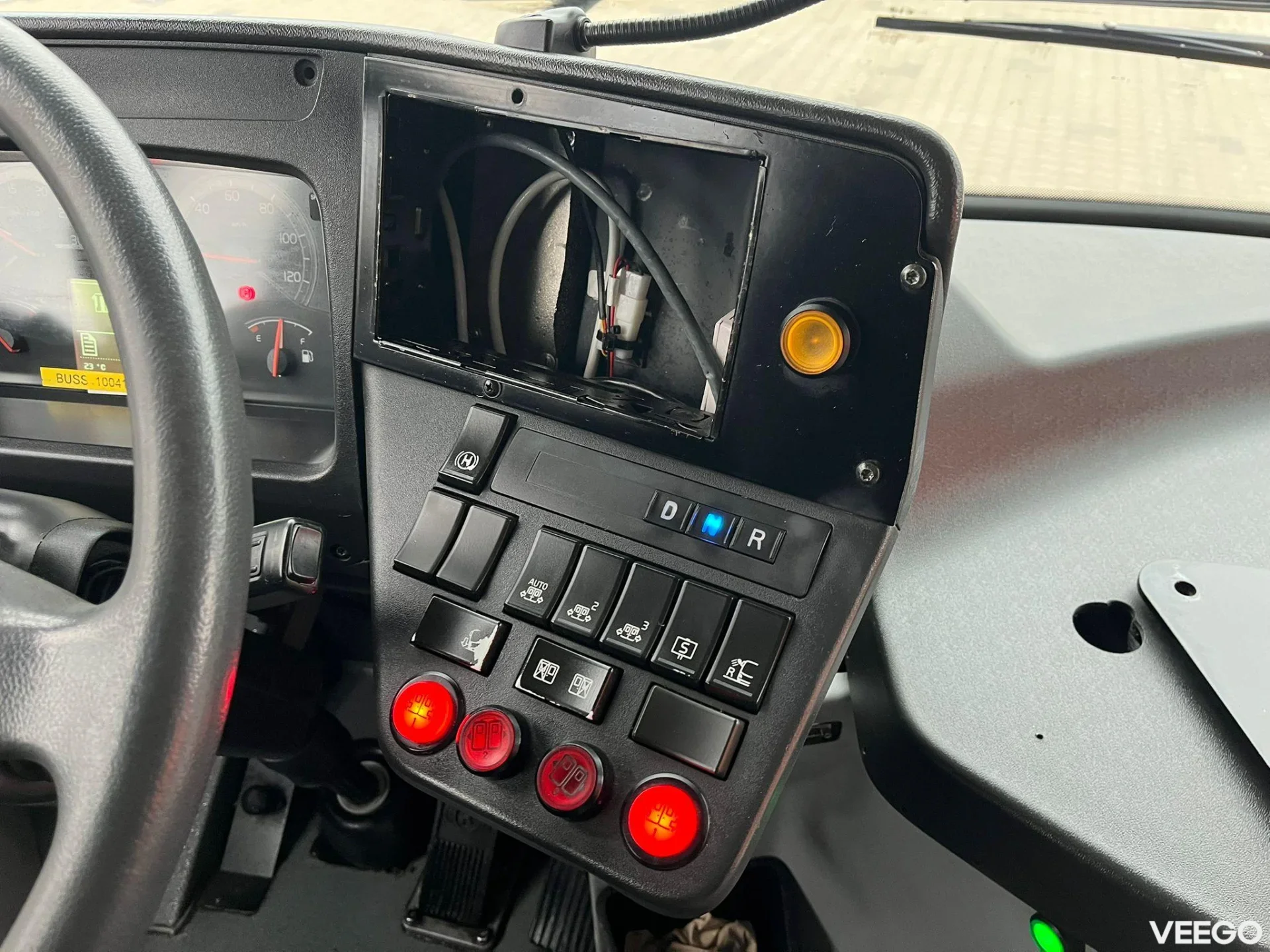 Volvo B5LH HYBRID / AC / AUXILIARY HEATING / WHEELCHAIR RAMP 177kW