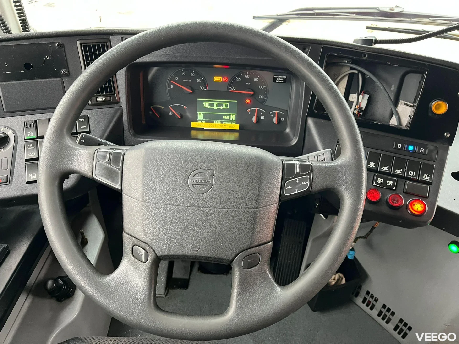 Volvo B5LH HYBRID / AC / AUXILIARY HEATING / WHEELCHAIR RAMP 177kW