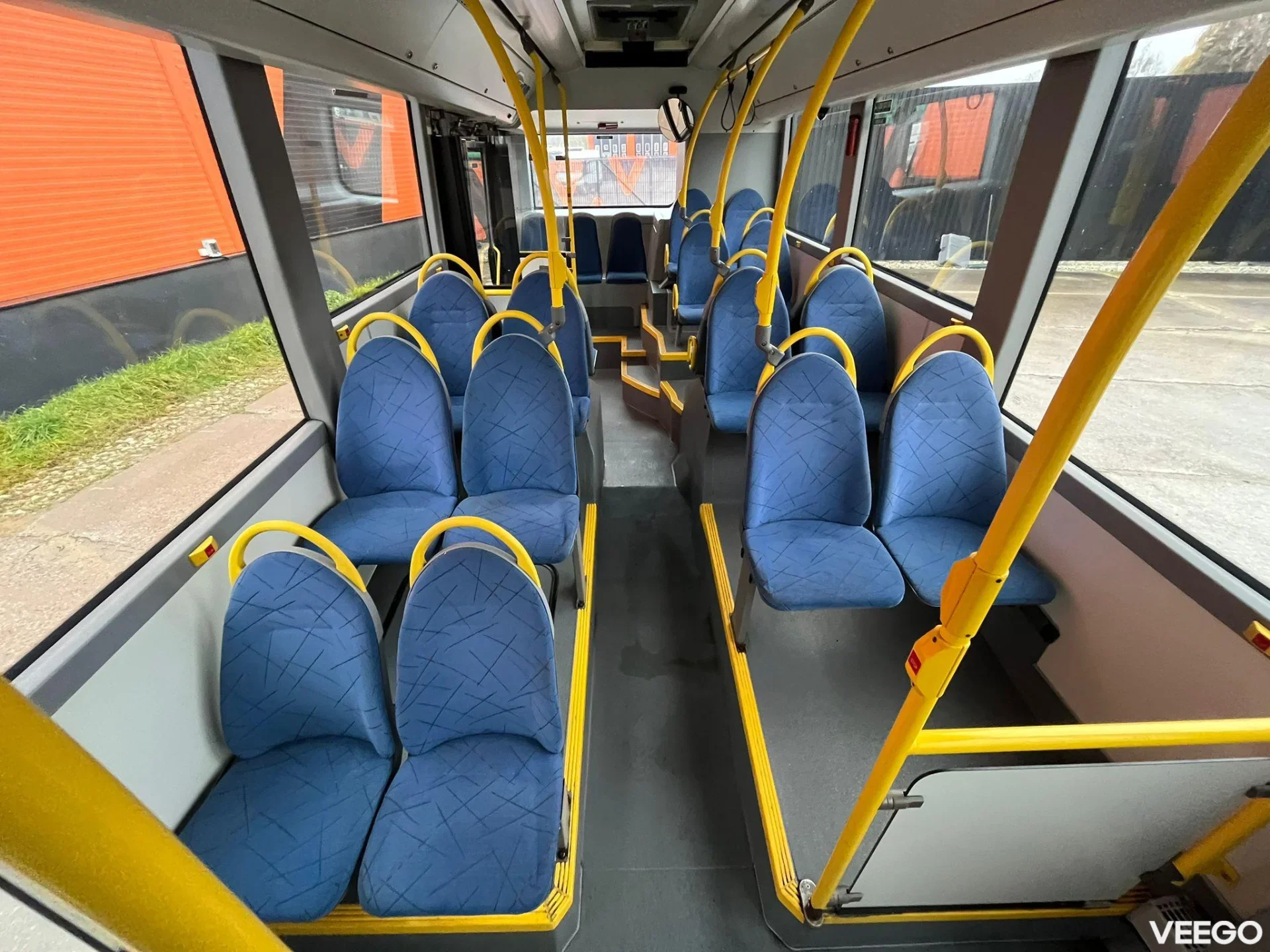 Volvo B5LH HYBRID / AC / AUXILIARY HEATING / WHEELCHAIR RAMP 177kW