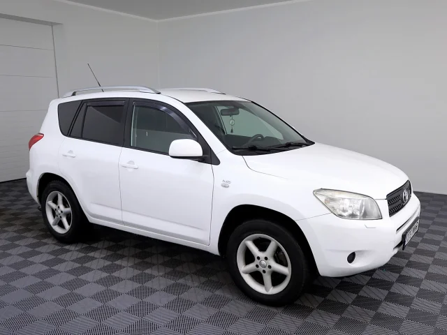 Image of Toyota RAV4 2.2 100kW