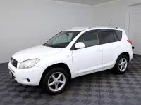 Toyota RAV4 2.2 100kW thumbnail