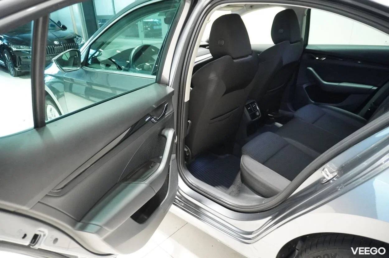 Skoda Octavia AMBITION HB 1 81kW