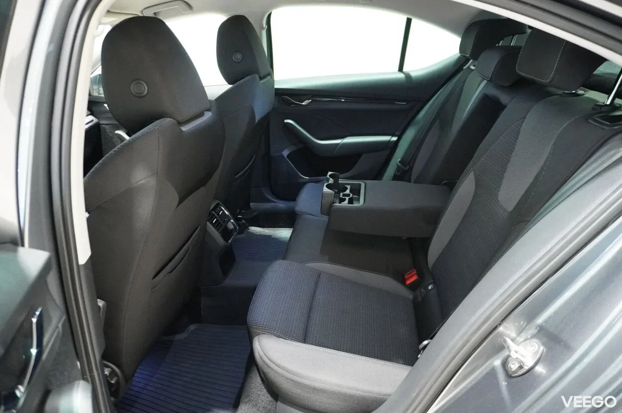 Skoda Octavia AMBITION HB 1 81kW